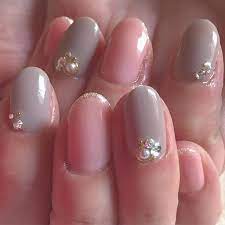 lps nail honey on instagram ちゅるり ん ぷるっぷるに くすみカラーなのに 程よい透明感で 肌になじみますね 大人可愛く 品良くまとめて nails instagram posts instagram