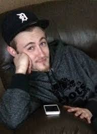 Taylor Britton's Instagram, Twitter & Facebook