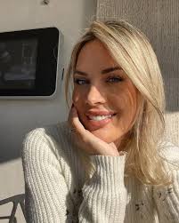 LAURA D'AMORE ® (@lauradamore_) • Instagram photos and videos