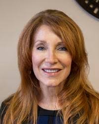 Jill Hinde's Instagram, Twitter & Facebook