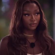 Emily Brooke Vs Amber Winner