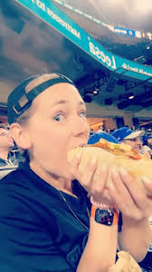 Meg Noelle (@alwaysssher) · New York City, NY · Instagram photos and videos