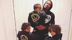 Nick cannon's baby mama abby de la rosa shares adorable nicknames for twinspicture>> pictured. Nick Cannon Says His 3 Children Fear The Police