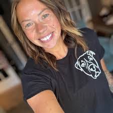 Jennifer Rhoten's Instagram, Twitter & Facebook