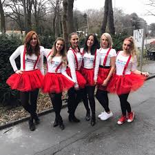 Die selbst gemachten bonbons eignen sich wunderbar als individuelles geschenk. Karnevalskostum Schoko Bon Diekim