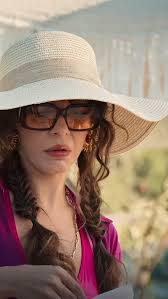 benleman مصير مسلسل أنا ليمان سيتحدد غدًا. الحلقة الأخيرة كانت حاسمة، وقد  صُوِّرت الحلقة 13 ثم توقف التصوير في انتظار قرار الشركة المنتِجة. رغم  محاولات الجمهور لدعم المسلسل على مواقع التواصل، إلا