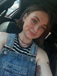 Skyler Lynn's Instagram, Twitter & Facebook