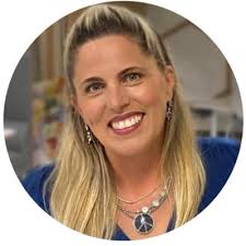 I'm thrilled to announce that I won first place at the LISA Pitchfest this  week after presenting at Stanford's Graduate School of Business. I am proud  to be an advocate for children