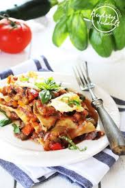 Lasagnes Aux Legumes Du Soleil Petit Bec Gourmand Lasagne Aux Legumes Lasagnes Recette Lasagne Legume