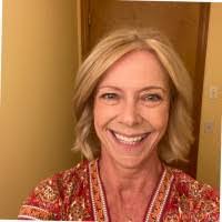 Deborah Helton's Instagram, Twitter & Facebook