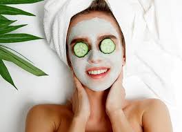 Maschera viso fai da te al cetriolo. 4 Maschere Fai Da Te Ricette Di Bellezza