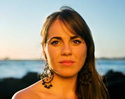 The album gisela joão was number one in portugal and was ípsilon/público's and blitz's record of the year. Portraits Of Fado Gisela Joao Sarah Vandenbroeck Flickr