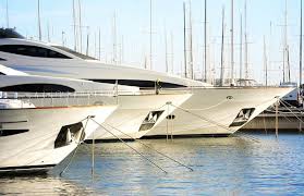 Average cost of boat insurance. What Size Yacht Can You Afford