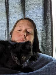 How to find a lost cat in the Easton Way area?