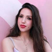 Marissa Stephenson's Instagram, Twitter & Facebook