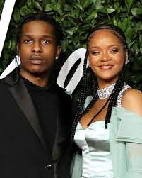 Asap rocky covers gq's body issue and confirms he's indeed rihanna's beau and proclaims 'she's the one' like we already knew. Is Rihanna Dating A Ap Rocky