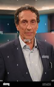 Julian hart hi-res stock photography and images