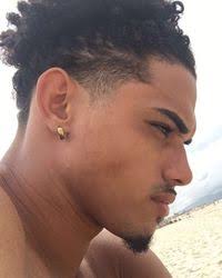 Stefan José Jones (stefanjjones)