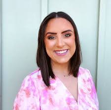 Jackie Atwood's Instagram, Twitter & Facebook