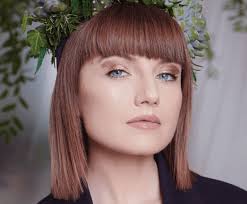 Alexandra Ungureanu și-a făcut prima intervenție estetică. A rezolvat o  problemă moștenită din familie