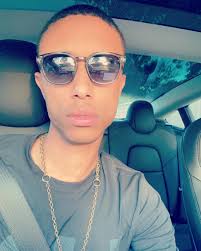 S Ξ Λ N D Λ V Z ♚ (@seandavz) • Instagram photos and videos