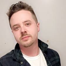 Andrew Rawlinson's Instagram, Twitter & Facebook