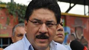 Ulises ruiz ortiz prefers not to tell the details of marital status or divorce. Ulises Ruiz Denuncia Ante El Ine A Gobernador De Campeche Oro Organizacion Radiofonica De Oaxaca