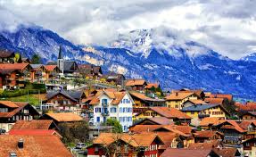 3 häuser in oberried, oberried am brienzersee ab chf 280'000. Alte Stadt Oberried Brienz Interlaken Die Schweiz Stockfoto Bild Von Fliese Traditionell 95312460