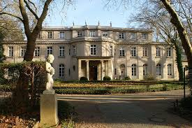 You can easily spend a leisurely day seeing the sights and exploring what this neighbourhood has to offer. Der Historische Ort Am Grossen Wannsee Gedenkstatte Haus Der Wannsee Konferenz