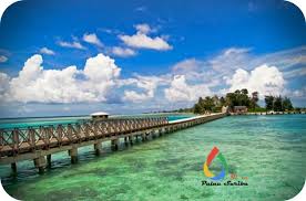 Pulau seribu adalah salah satu solusi tepat bagi warga kota jakarta yang ingin menghilangkan penat dengan lebih mudah. 10 Gambar Pulau Tidung Kepulauan Seribu Jakarta Jembatan Cinta Tirta Pulau Seribu