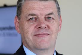 Chief executive abstains in vote to re-elect Buckley as INM chairman