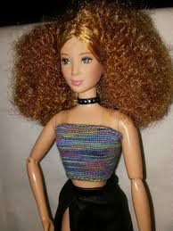 Hi guys, how you doing? Cute Barbie Doll Curly Hair Novocom Top
