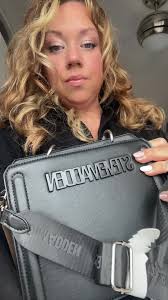 Run don’t walk!! #rundontwalk #tkmax #stevemadden #handbag #mutilplestraps  #compartments #differentcolours #tkmax #nagselection #black #fashion  @tkmaxx @tkmaxxuk @stevemadden