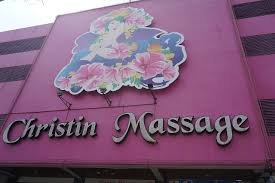File:Christin Massage, Patong Beach, Phuket (27726040378).jpg - Wikimedia  Commons