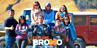 Indahnya panorama sunrise, padang savana, kawah bromo dan. 10 Tips Penting Panduan Wisata Ke Gunung Bromo Wisata Gunung Bromo Tengger Semeru