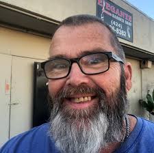 Does anyone know a shuttle out of Sioux Falls to water town