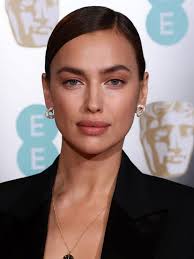 Welcome to my official twitter account facebook: Irina Shejk Foto Biografiya Lichnaya Zhizn Novosti Ledi Gaga Bredli Kuper 2021 24smi