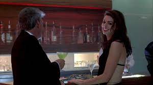 Anne hathaway looks back on princess diaries, devil wears prada and. Havoc Anne Hathaway At A Bar Youtube