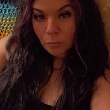 Danielle Medrano's Instagram, Twitter & Facebook