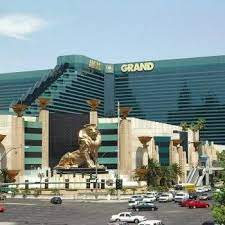 The Biggest Hotels In The World Mgm Grand Hotel Las Vegas Mgm Grand Las Vegas Las Vegas Hotels