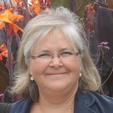 Screening can pick up breast cancer before there's any signs or symptoms.  And the sooner breast cancer is diagnosed, the more effective treatment is  likely to be. Here's 5 things every woman