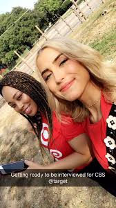 Allison Monroe (@allie4target)