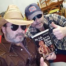 Amazon.com: My Life On The Road with DAVID ALLAN COE: 9781667806013: Mickey  Hayes, Susan, Susan: Books