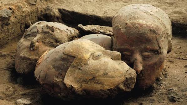 Why ancient Mesopotamians buried their dead beneath the floor | Psyche Ideas