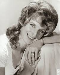 Sharon Higgins's Instagram, Twitter & Facebook