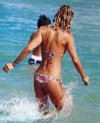 Η κατερίνα λάσπα, η 45χρονη παρουσιάστρια, κάθε φορά που ποζάρει στο instagram με μαγιό εντυπωσιάζει και αυτή τη φορά άφησε κυριολεκτικά του . H Soyper Apisteyth Emfanish Ths Katerinas Laspa Fwto Makeleio Gr