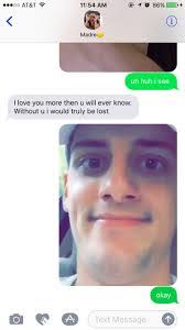 Bella Moyer's Instagram, Twitter & Facebook