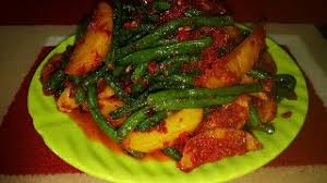Ia tumbuh dengan cara memanjat atau melilit. Sambal Kentang Kacang Panjang Sedapnya Nagih Banget Youtube