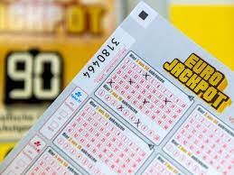 Der begriff eurolotto ist etwas irreführend, denn hierbei handelt es sich bereits um die wann ist die ziehung des eurojackpots? Eurojackpot Gewinnzahlen Der Ziehung Vom 25 06 2021 Deutscher Knackt Jackpot Wirtschaft