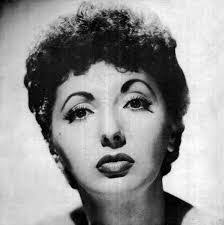 Renee Lister's Instagram, Twitter & Facebook